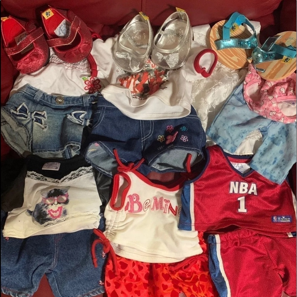 Build a bear clothes and shoes